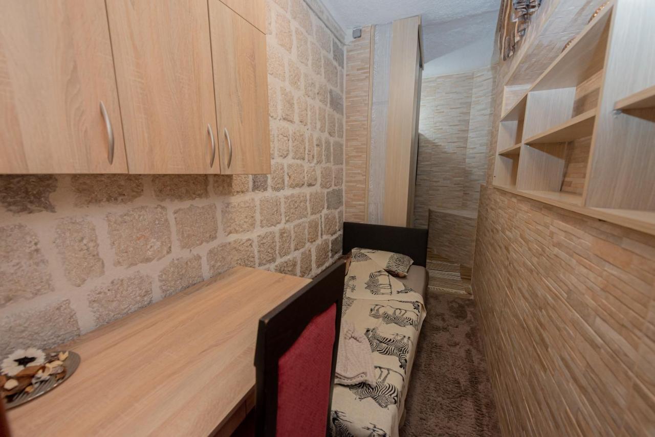 Apartmán Sea Front 171 Kotor Exteriér fotografie