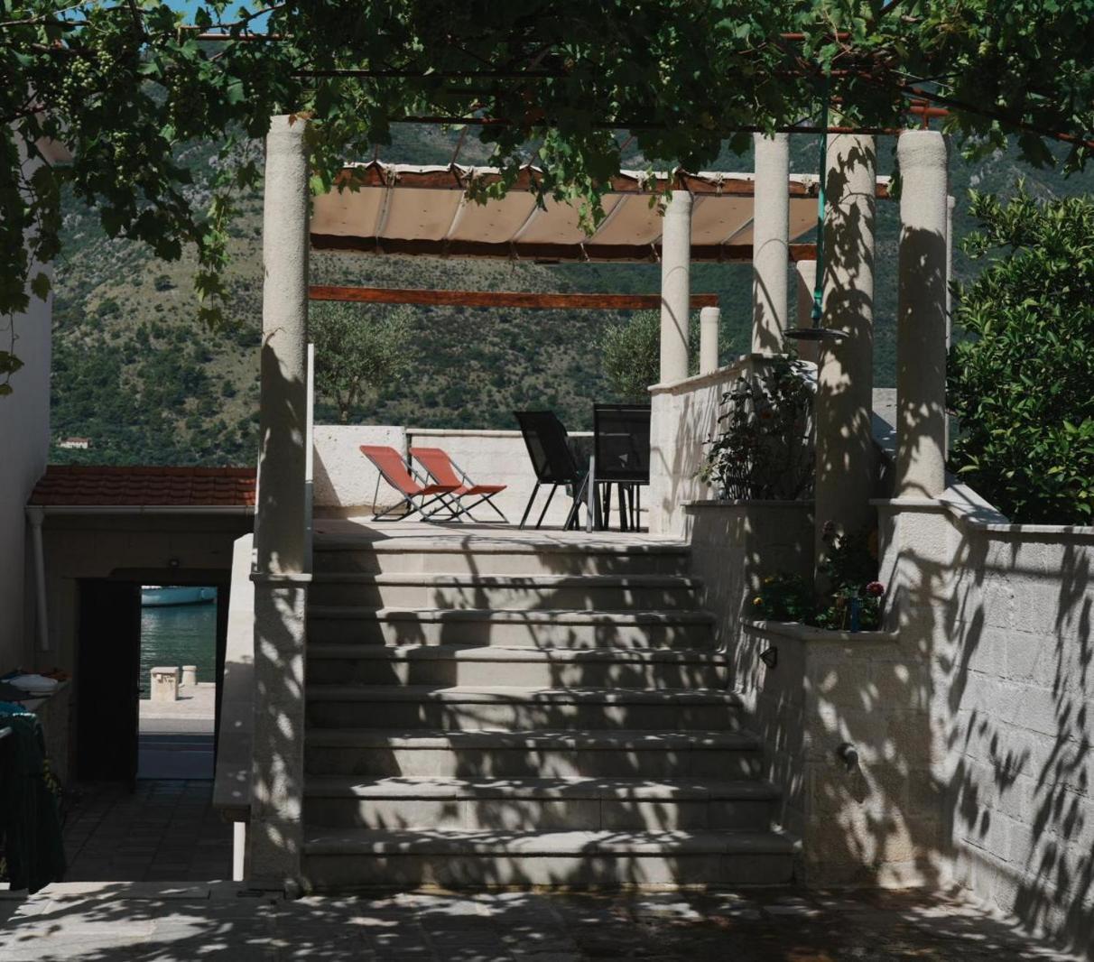Apartmán Sea Front 171 Kotor Exteriér fotografie